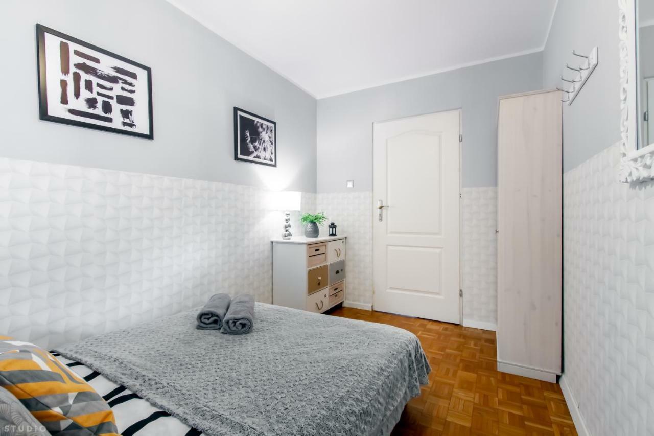 Clicktheflat Wilcza Street Apart Rooms Варшава Екстер'єр фото