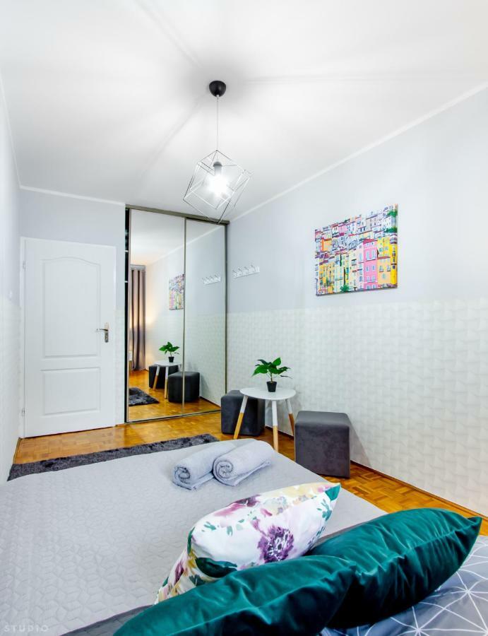 Clicktheflat Wilcza Street Apart Rooms Варшава Екстер'єр фото