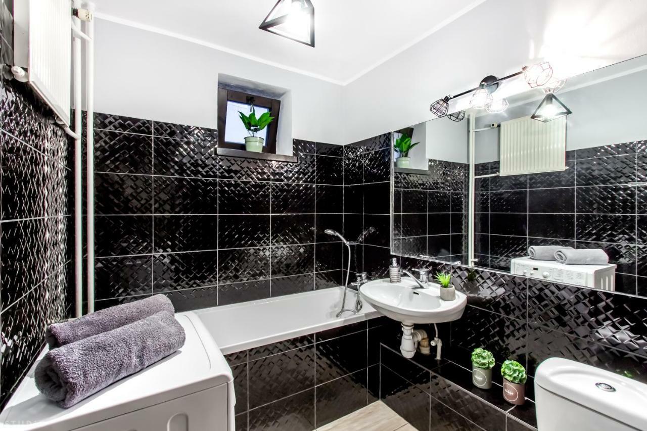 Clicktheflat Wilcza Street Apart Rooms Варшава Екстер'єр фото
