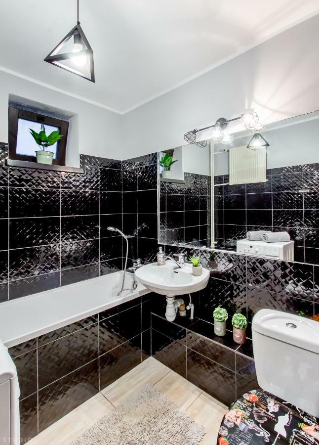 Clicktheflat Wilcza Street Apart Rooms Варшава Екстер'єр фото